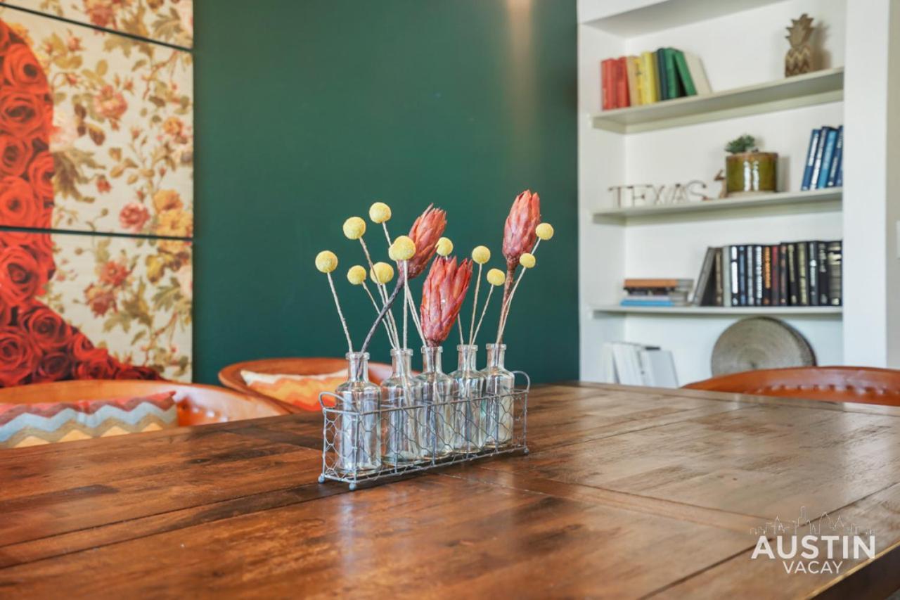 Stylish 4Br With Smart Tv And Free Garage Parking Lejlighed Austin Eksteriør billede