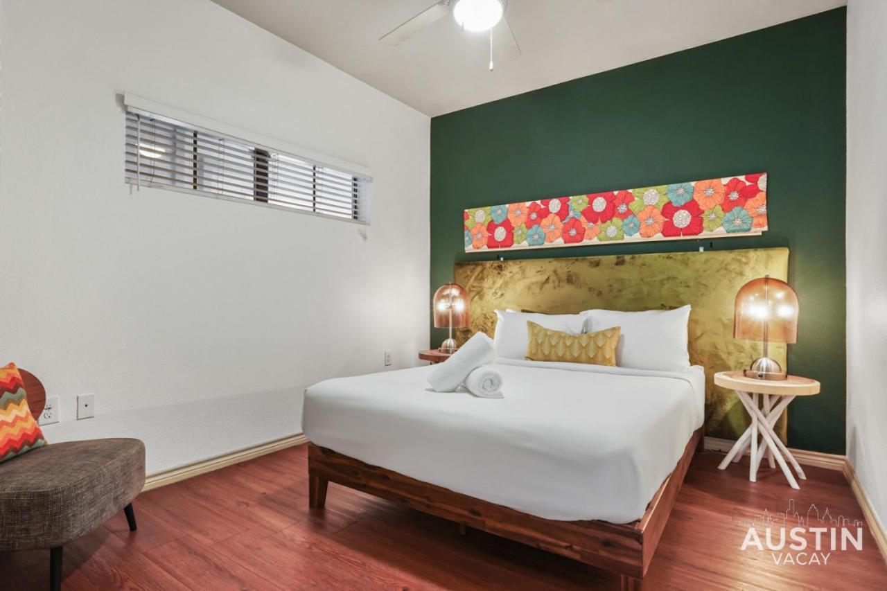 Stylish 4Br With Smart Tv And Free Garage Parking Lejlighed Austin Eksteriør billede